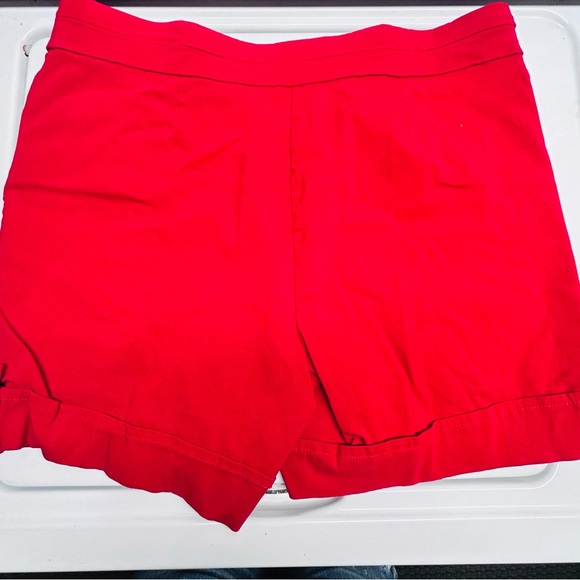 Nappa Valley Red shorts - Picture 9 of 10